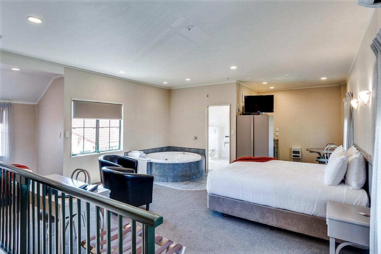 Cumberland Court 4*